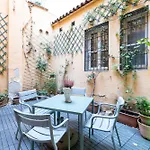 Aldrovandi And With Private Garden Gasthof