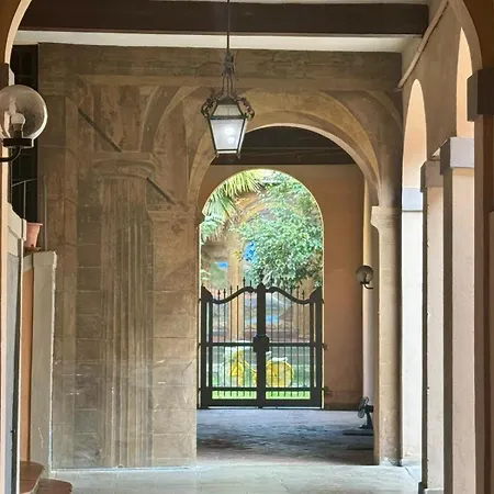 بيت ضيافة Aldrovandi And With Private Garden