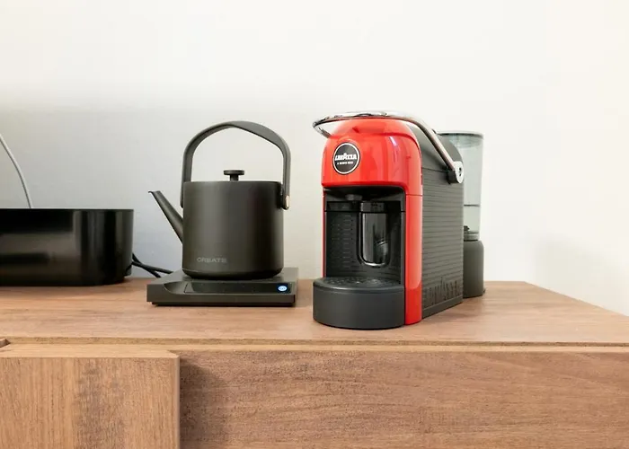 ゲストハウス Aldrovandi And With Private Garden 3*