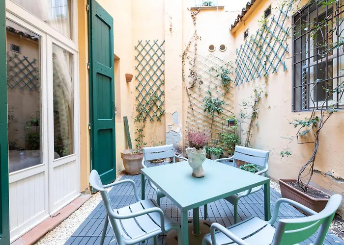 بيت ضيافة Aldrovandi And With Private Garden