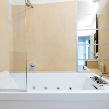 Guest house Aldrovandi And With Private Garden 3*